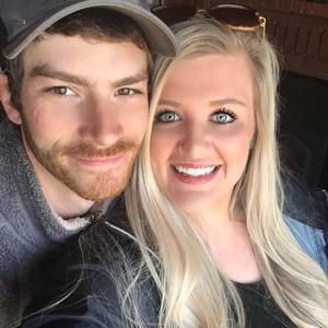 Meet your Posher, Celeste